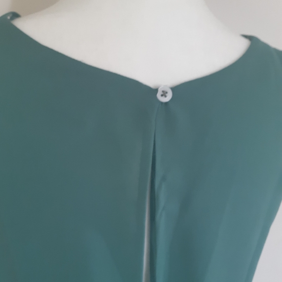 ❤️ love 21 sage green dress - Picture 3 of 10